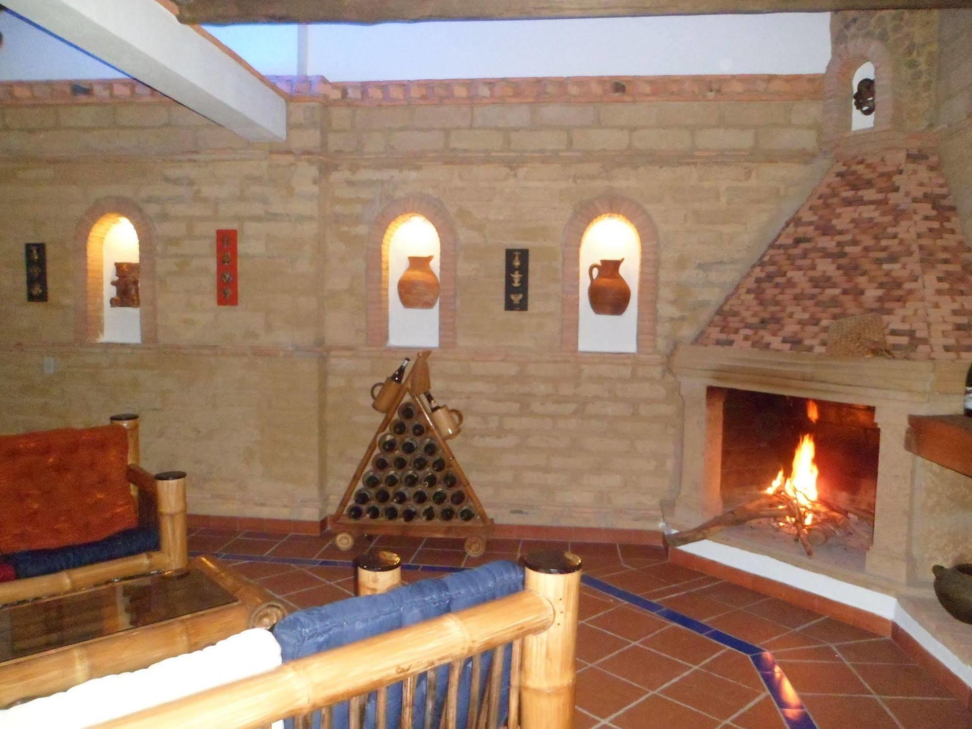 Hotel La Hormiga Villa De Leyva Villa de Leyva Exterior foto